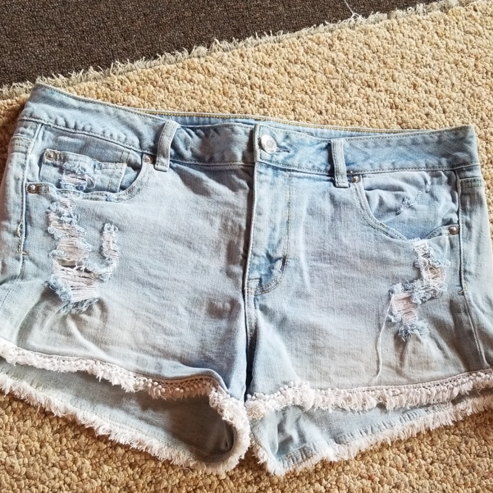 AE shorts 14